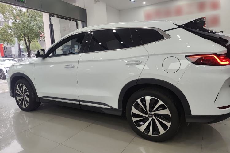 Used BYD Song PLUS New Energy 2023 Champion Edition DM-i 110KM Flagship Model
