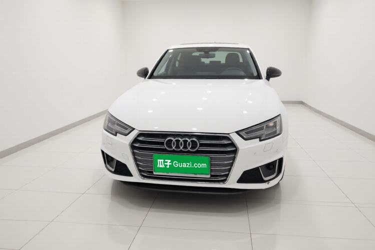 Used Audi A4L 2019 45 TFSI quattro Individual Sport Edition China VI