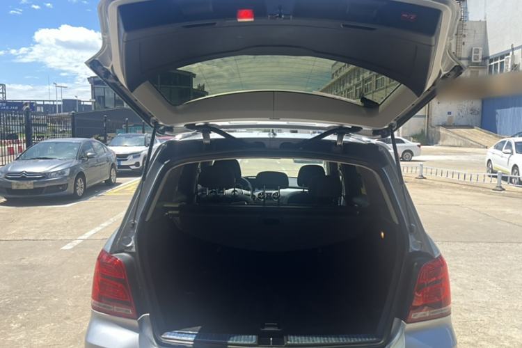 Used Mercedes-Benz GLK-Class 2013 GLK 300 4MATIC Dynamic Sunroof Model