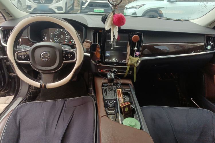 Used Volvo S90 2018 T5 Zhiyuan Edition