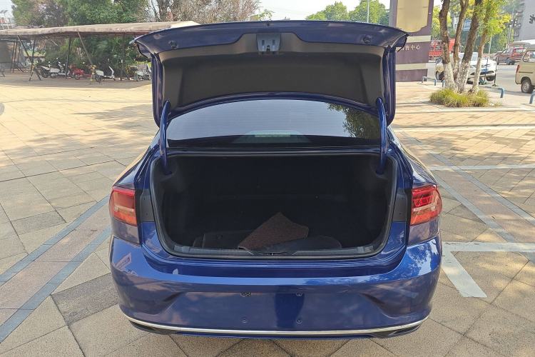 Used Volkswagen Lamando 2018 230TSI DSG Fashion Edition
