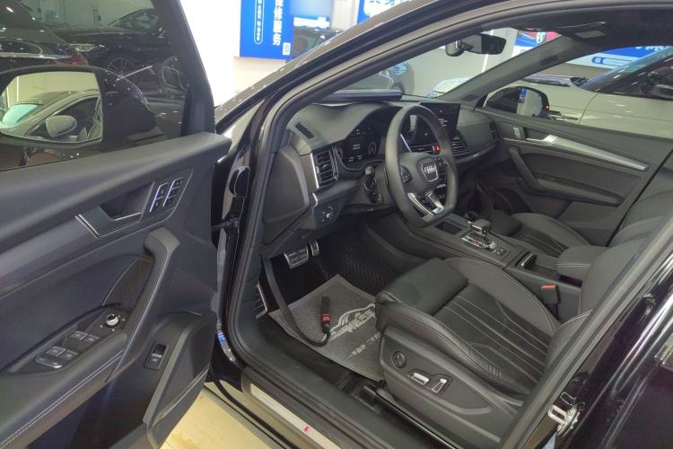 Used Audi Q5L 2024 45 TFSI Luxury Dynamic Model
