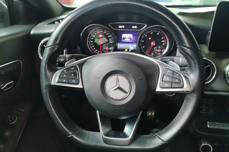 Used Mercedes-Benz CLA 2019 CLA 220 4MATIC
