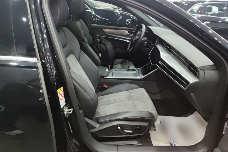 Used Audi A6L 2024 45 TFSI Prestige Dynamic Edition
