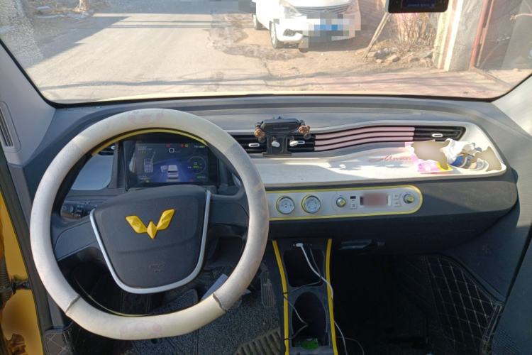 Used Wuling Hongguang MINIEV 2021 Macaron Fashion Model Lithium Iron Phosphate
