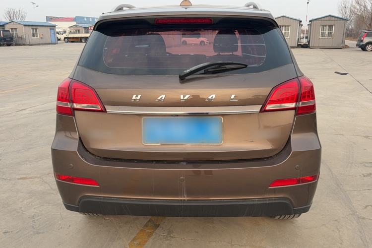 Used Haval H2 2018 Chuanxiang Edition Red Badge 1.5T Manual Two-Wheel Drive Fashionable Model
