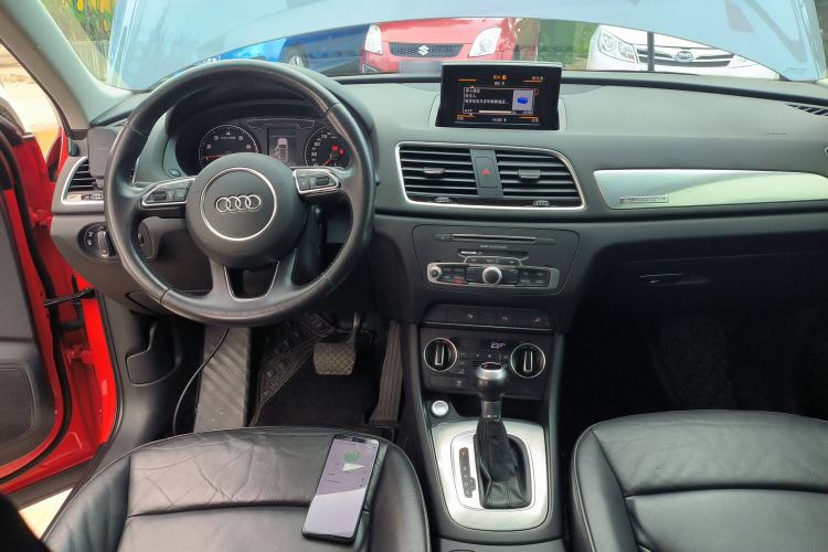 Used Audi Q3 2016 35 TFSI quattro all-wheel-drive style model
