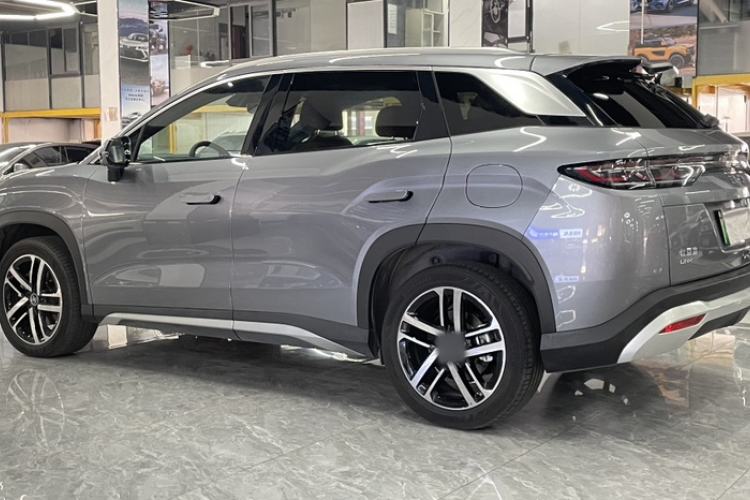 Used BYD Song L DM-i 2024 112 km Beyond Edition
