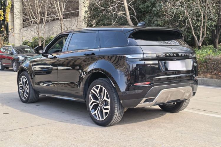 Used Land Rover Range Rover Evoque 2023 Aurora L 249 PS Luxury Edition

