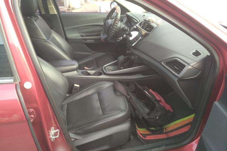 Used Ford Escort 2015 1.5L Automatic Fashion Model
