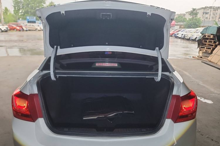 Used Chevrolet Cruze 2015 1.5L Classic SL MT
