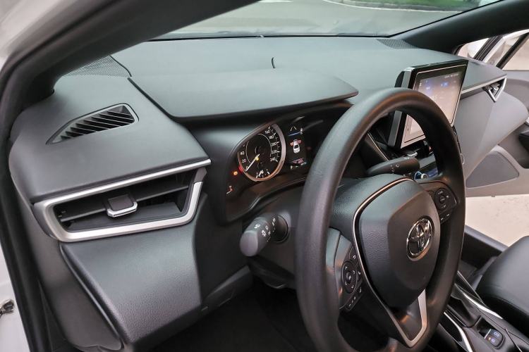 Used Toyota Levin 2022 185T CVT Luxury Edition
