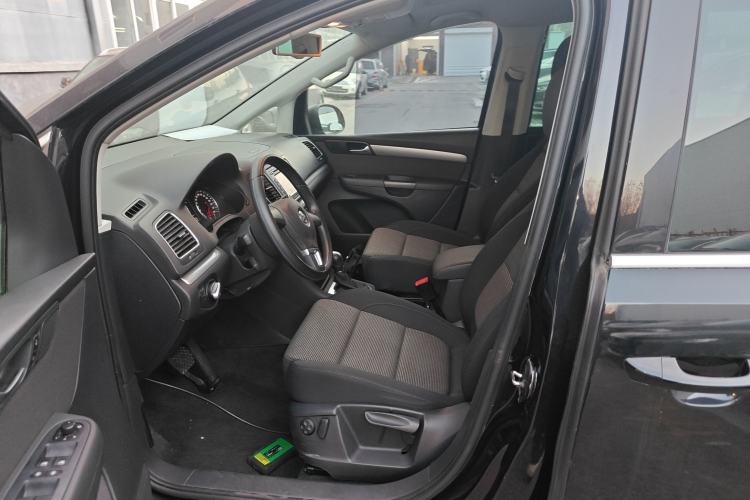 Used Volkswagen Sharan 2014 2.0 TSI Standard Model
