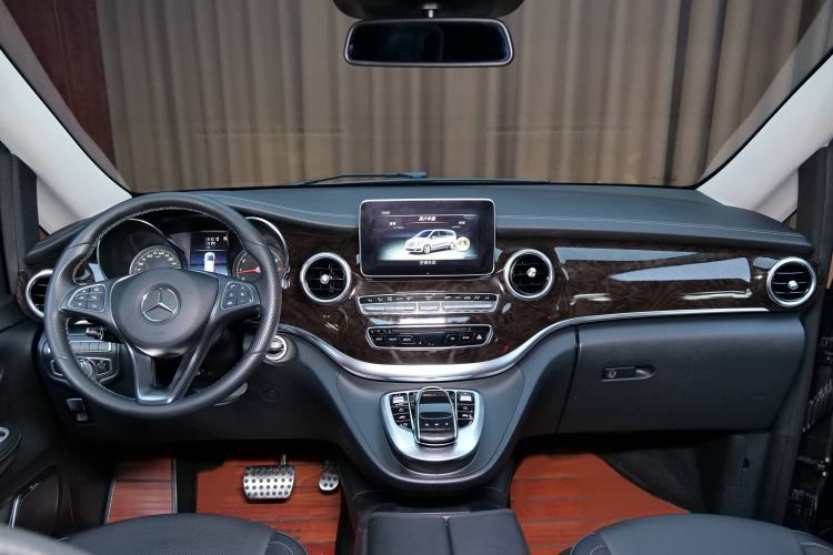 Used Mercedes-Benz V-Class 2018 V 260 L Prestige Extended Version China VI
