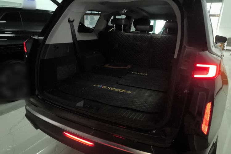 Used  Lanyue 2023 400T Two-Wheel Drive Starry Edition 7-Seater