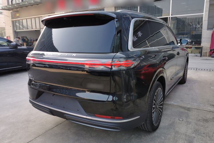 Used Chery T11 2026 Model 220 All-Wheel Drive Dual IMAX Theater Edition