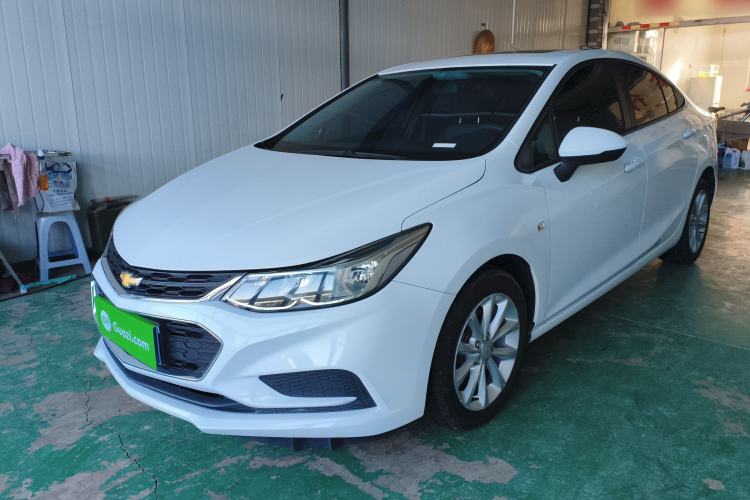 Used Chevrolet Cruze 2017 1.5L Automatic Pioneer Sunroof Edition