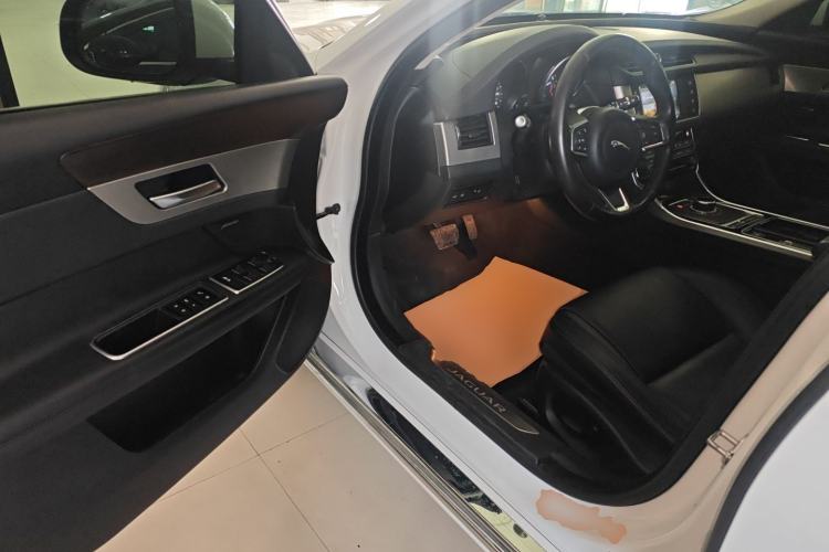 Used Jaguar XFL 2018 XFL 2.0T 200PS Elite Edition
