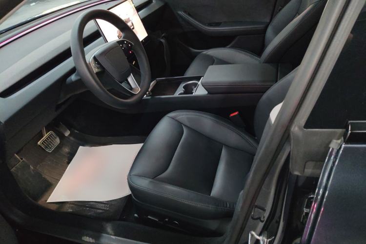 Used Tesla Model 3 2023 Long-Range All-Wheel-Drive Version