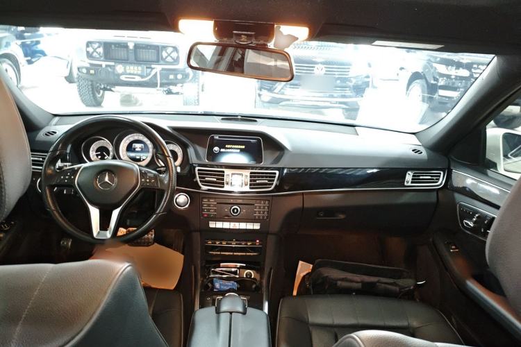 Used Mercedes-Benz E-Class 2015 Facelift E 200 L Sport Edition