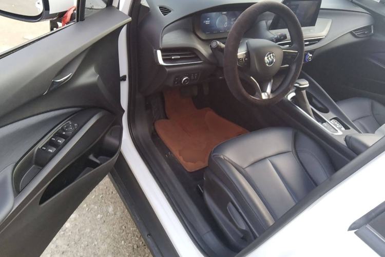 Used Buick Velite 6 2024 450km Range Commuter Version