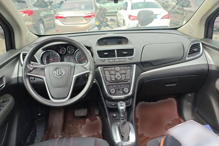 Used Buick Encore 2015 1.4T Automatic Two-Wheel Drive Urban Elite Version
