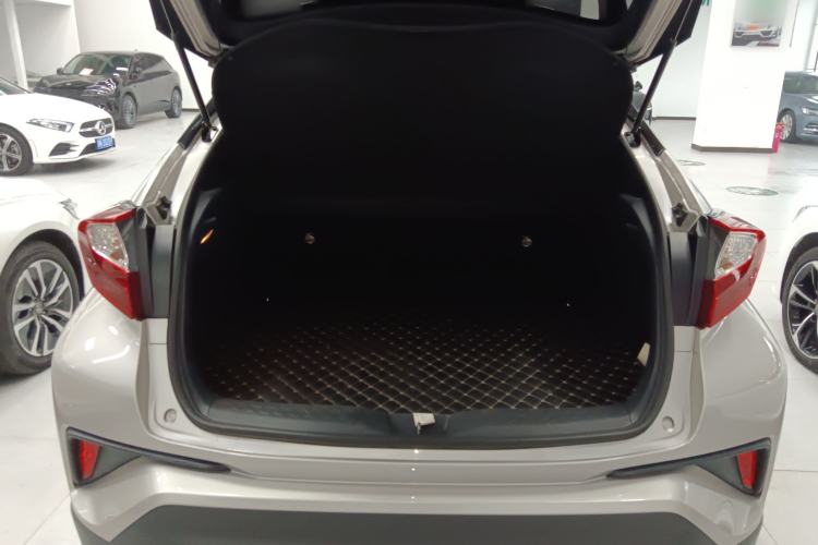 Used Toyota C-HR 2021 2.0L Comfort Edition
