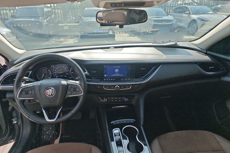 Used Buick Regal 2020 552T Luxury Version
