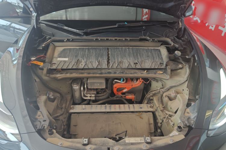 Used Tesla Model Y 2024 Rear-Wheel-Drive Version
