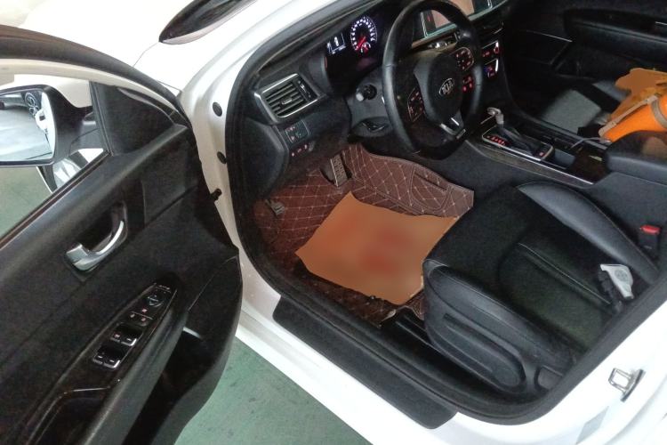 Used Kia K5 2016 1.6T Automatic LUX
