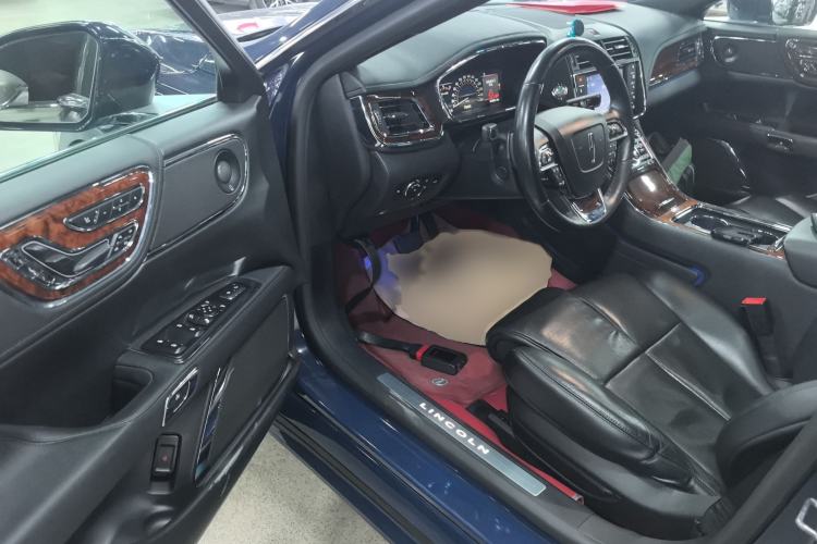 Used Lincoln Continental 2019 2.0T Two-Wheel Drive Prestige Version China VI Standard
