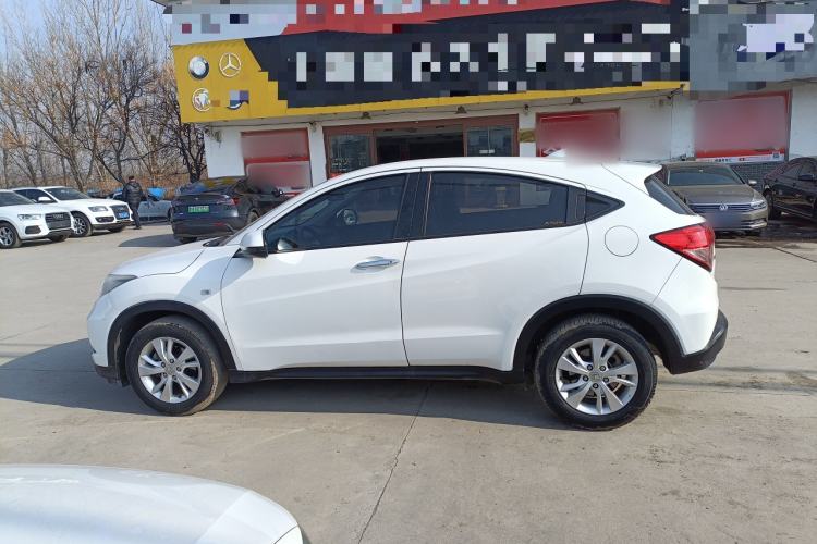 Used Honda Vezel 2015 1.5L CVT two-wheel drive Comfort trim
