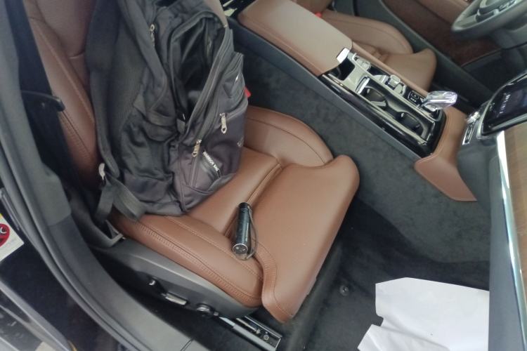 Used Volvo S90 New Energy 2024 Plug-in Hybrid Four-Wheel Drive Long-Range Luxury Smart Edition
