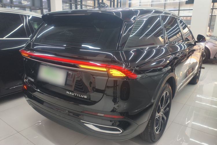 Used Lincoln Nautilus 2025 2.0T Four-Wheel Drive Luxury Edition