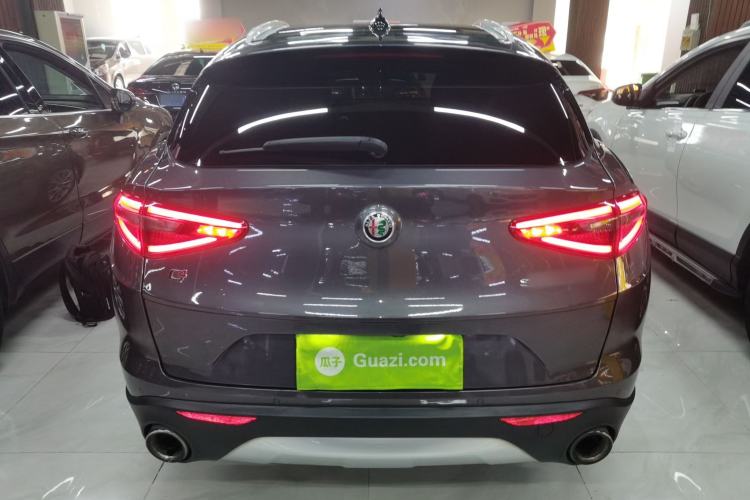 Used Alfa Romeo Stelvio 2017 2.0T 280HP Luxury Edition