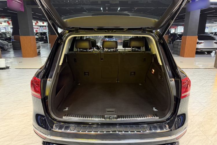 Used Volkswagen Touareg 2017 3.0 TSI Touareg Edition