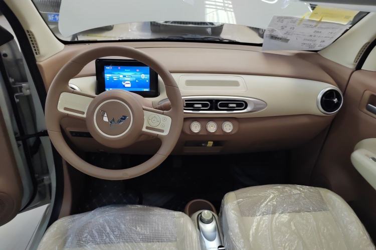 Used Wuling Hongguang MINIEV 2025 Four-Door Version Advanced Edition
