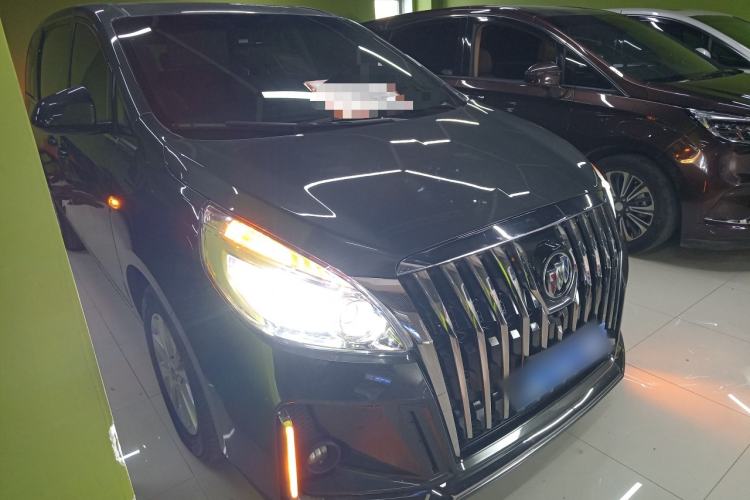 Used Buick GL8 2018 28T Luxury Model China VI Standard
