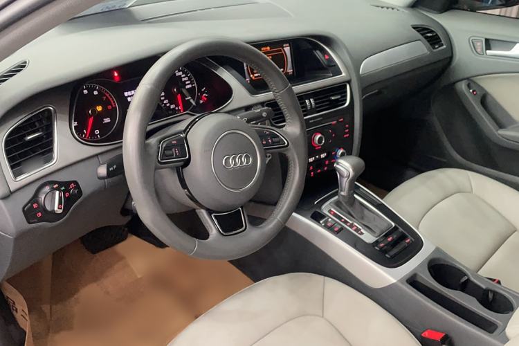 Used Audi A4L 2015 35 TFSI Automatic Standard Model
