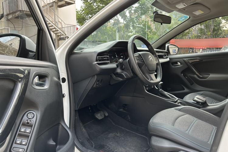 Used Citroen C3-XR 2021 190THP DCT ZhiShang Edition
