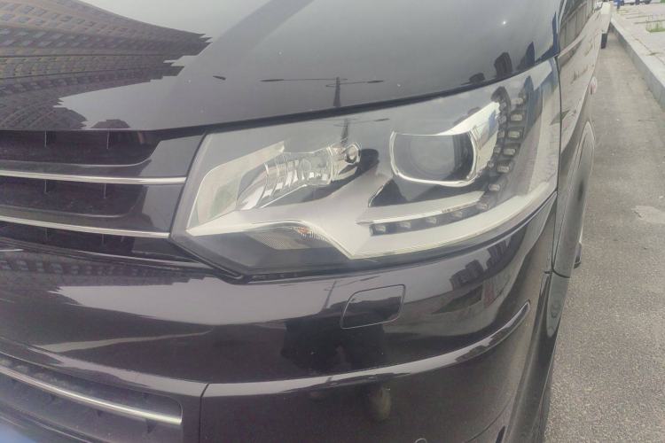 Used Volkswagen Multivan 2012 2.0 TSI Two-Wheel-Drive Luxury Edition
