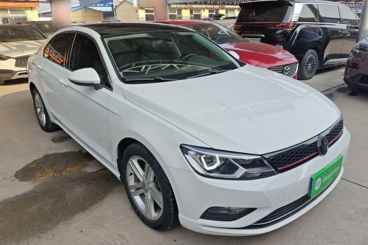 Used Volkswagen Lamando 2015 280TSI DSG Comfort Edition
