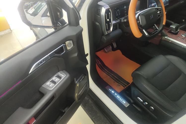 Used JETOUR Traveler 2024 2.0T All-Wheel-Drive Silver Dragon Wings