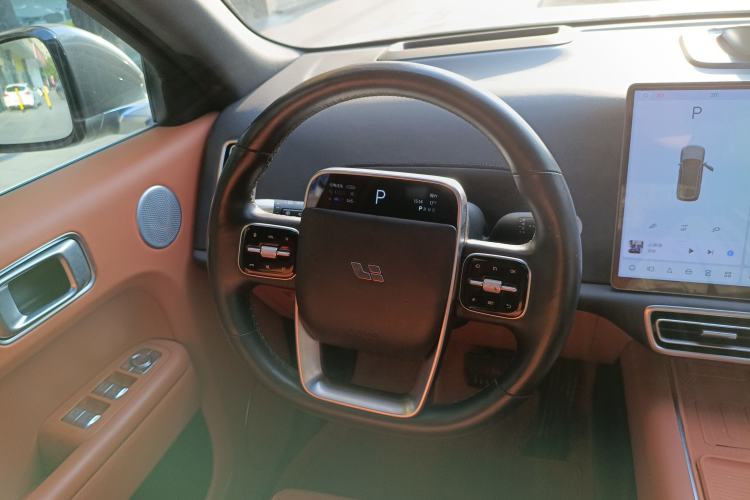 Used Li Auto L9 2022 Max model
