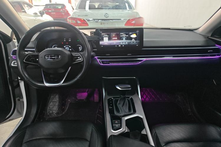 Used Geely Auto Emgrand 2022 4th Generation 1.5L CVT Luxury Model
