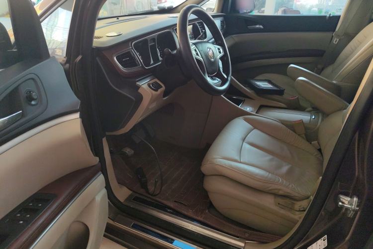 Used Buick GL8 2017 25S Luxury Version China V Standard
