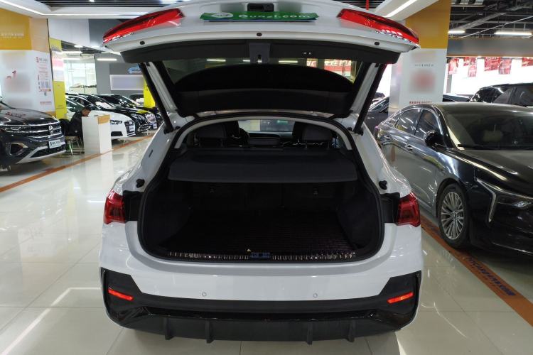 Used Audi Q3 Sportback 2023 40 TFSI Fashion Model
