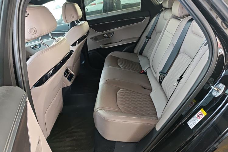 Used BYD Han 2025 EV with 701 km of Laser Radar-Enabled Intelligent Driving