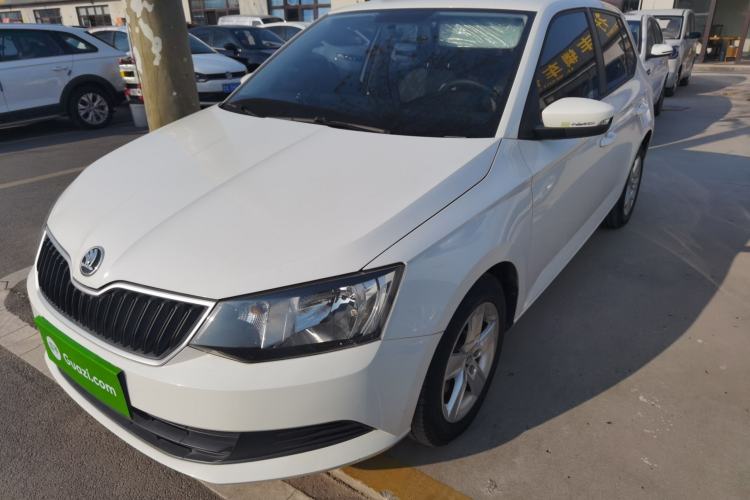 Used Skoda Fabia 2017 1.4L Automatic Car Enjoy Edition