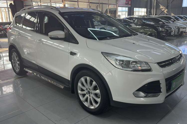 Used Ford Kuga 2015 1.5L GTDi Two-Wheel-Drive Comfort Model
